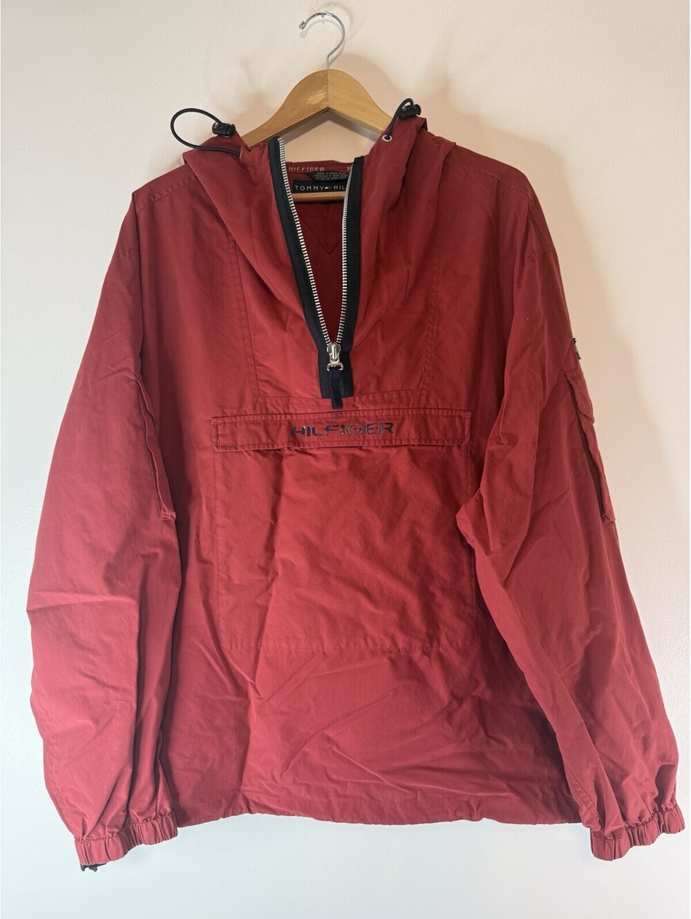 Tommy Hilfiger Men's Vintage Red Windbreaker 90’s Size XL